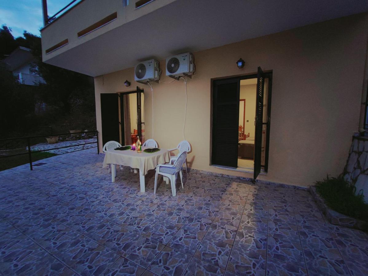 Kaminaki Seaview Apartments Katávolos Esterno foto