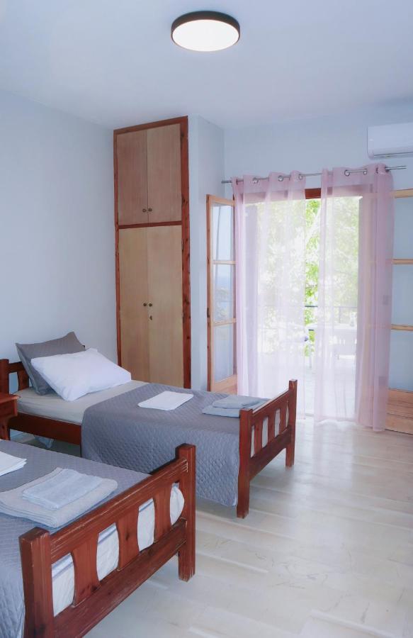 Kaminaki Seaview Apartments Katávolos Esterno foto
