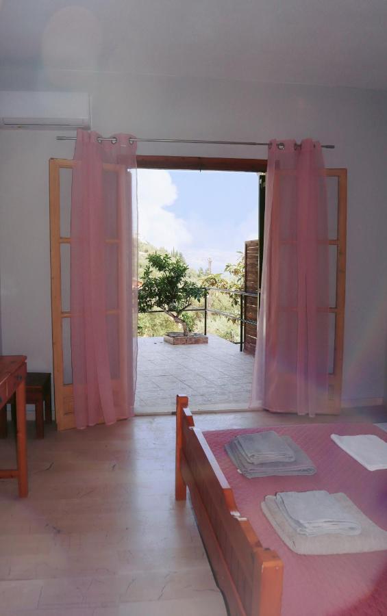Kaminaki Seaview Apartments Katávolos Esterno foto
